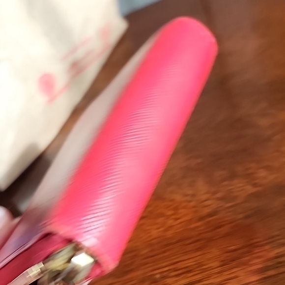 Prada Red Women's Zip. Around Wallet/Card Case - Picture 7 of 14